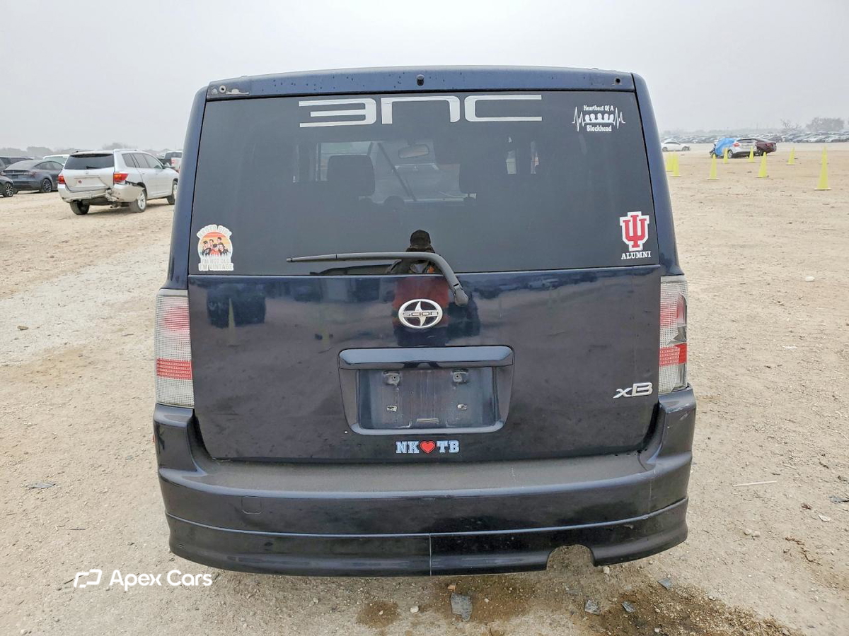 Toyota  2006