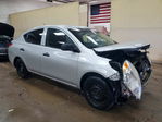 Nissan Versa 2012