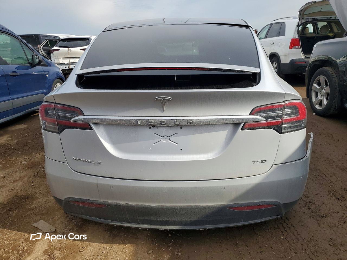 Tesla Model X 2016