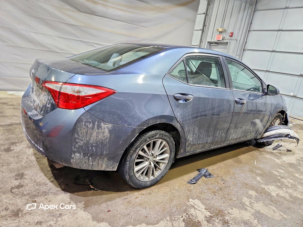 Toyota Corolla 2015
