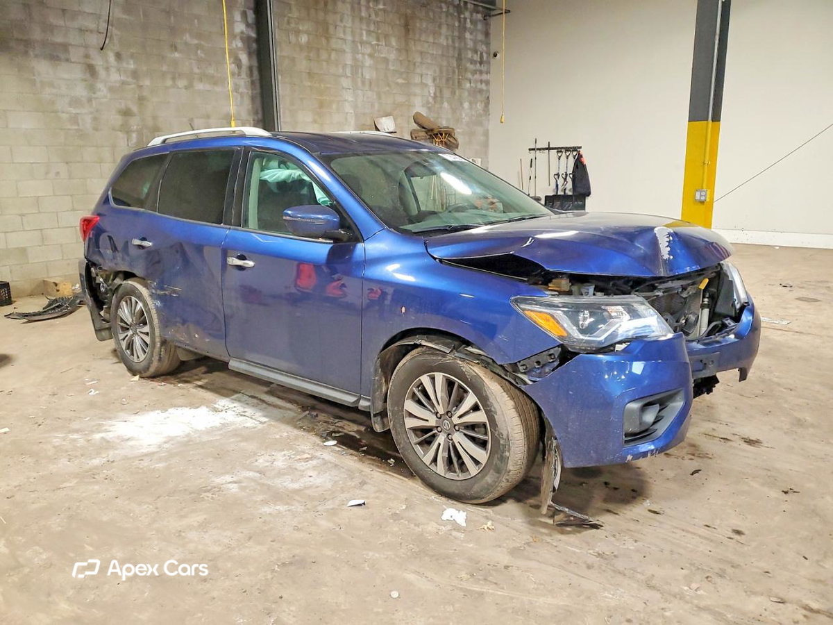 Nissan Pathfinder 2018
