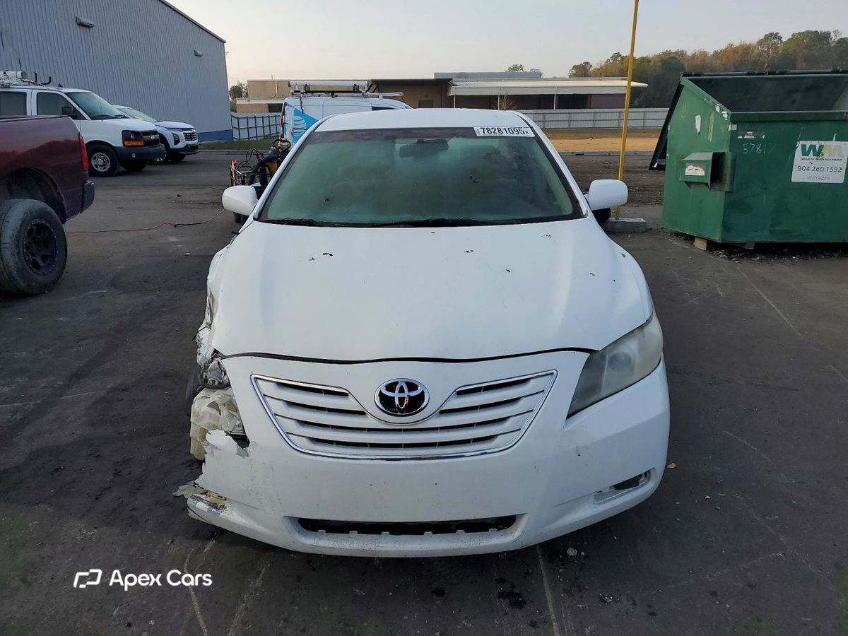 Toyota Camry 2011
