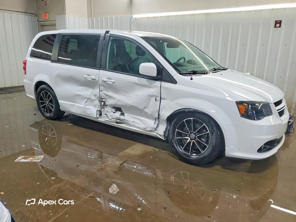 Dodge Caravan 2019
