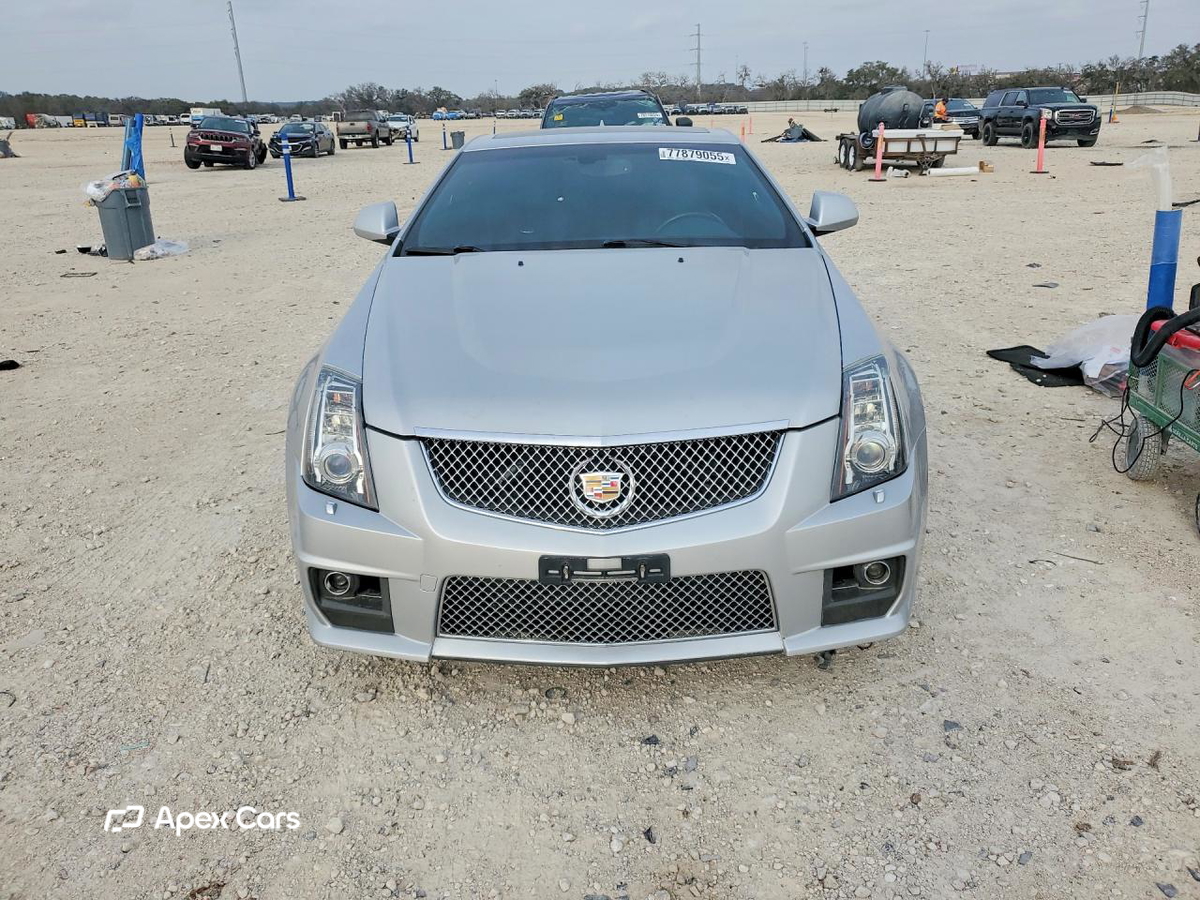 Cadillac CTS-V 2013