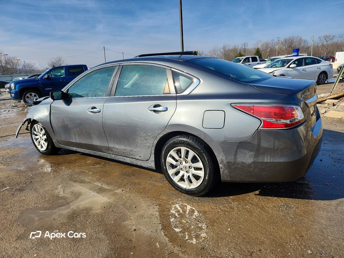 Nissan Altima 2015