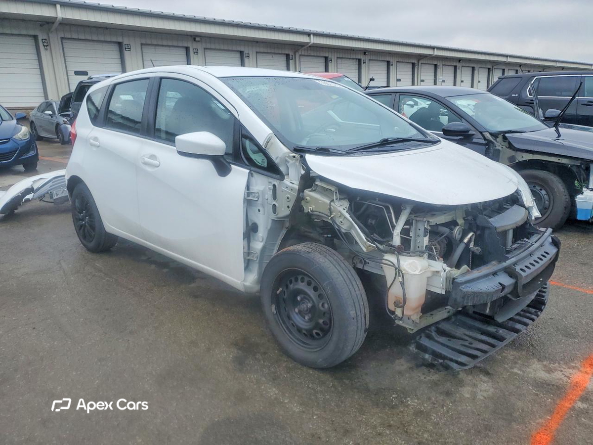Nissan Versa 2016