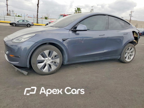 Tesla Model Y 2022 - Image 1 of 12