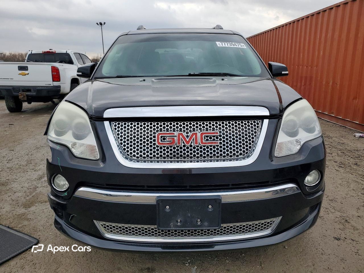 GMC Acadia 2011