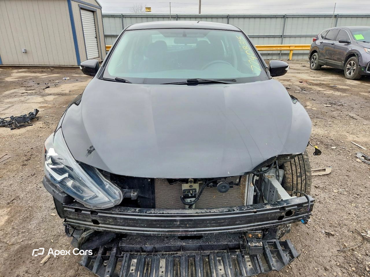 Nissan Sentra 2019