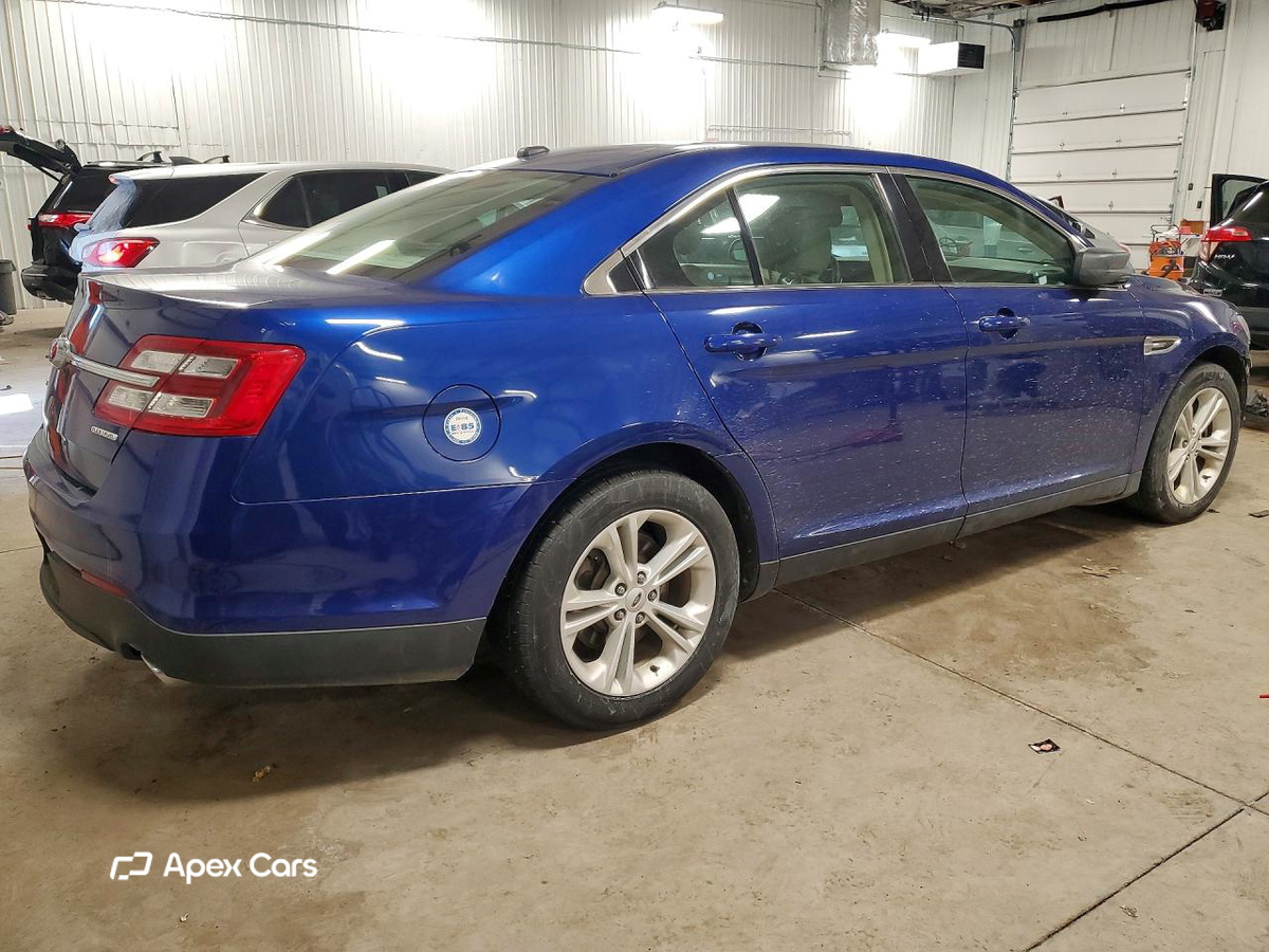 Ford Taurus 2015