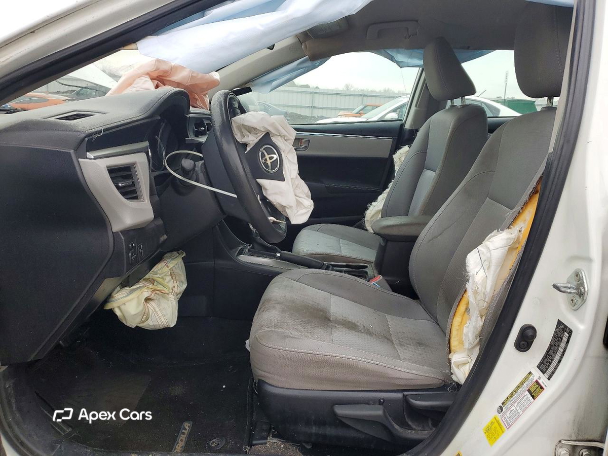 Toyota Corolla 2015