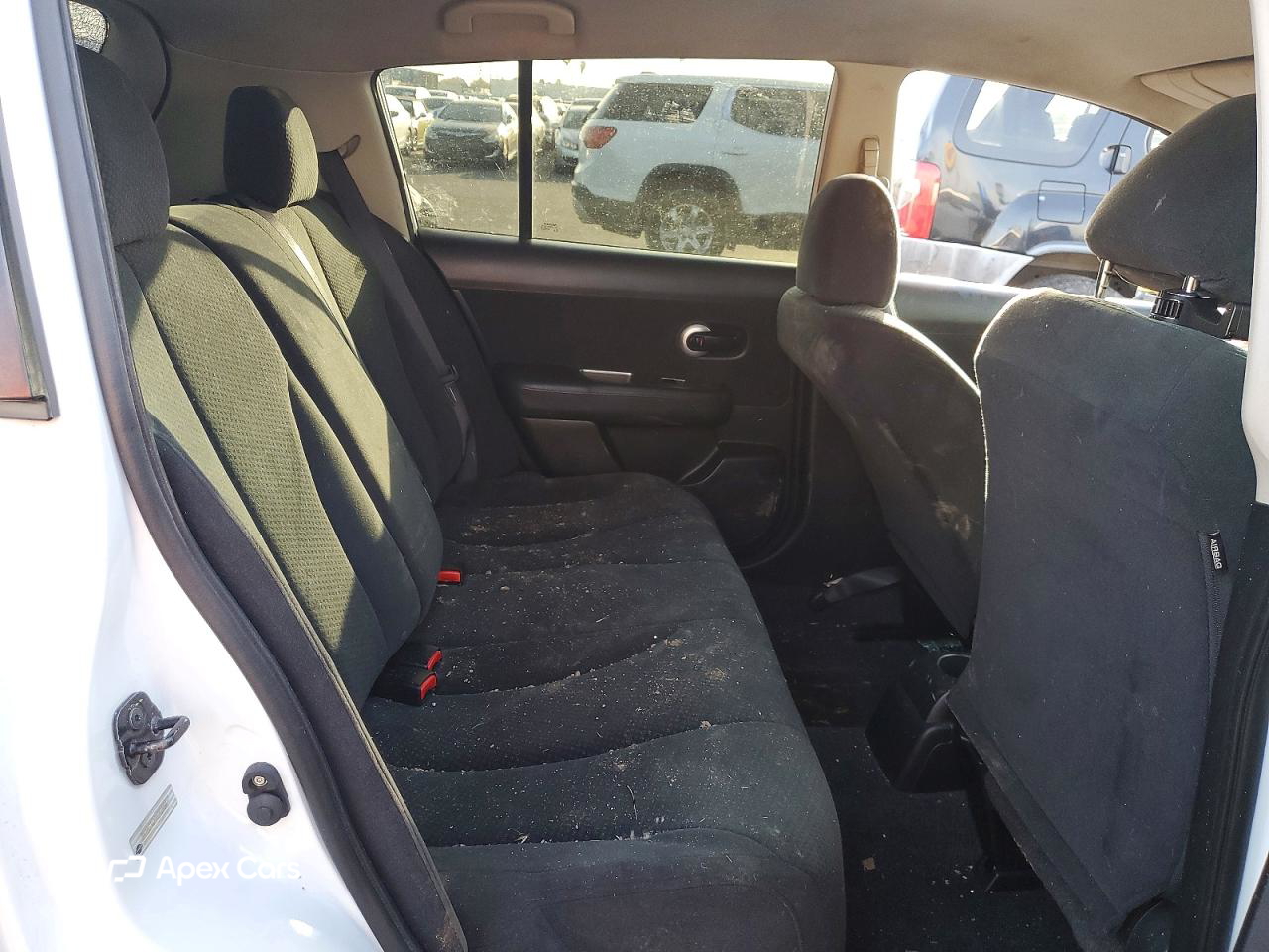 Nissan Versa 2012