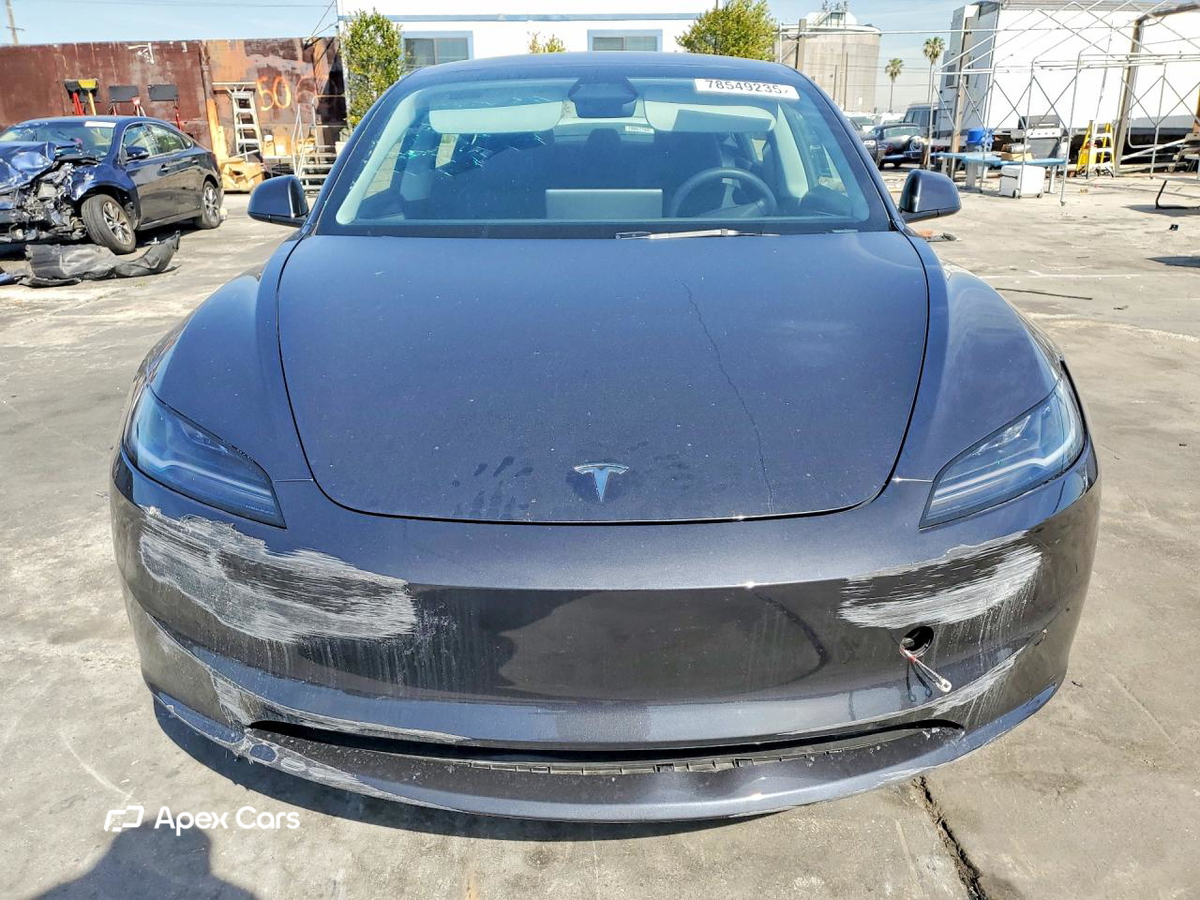 Tesla Model 3 2025