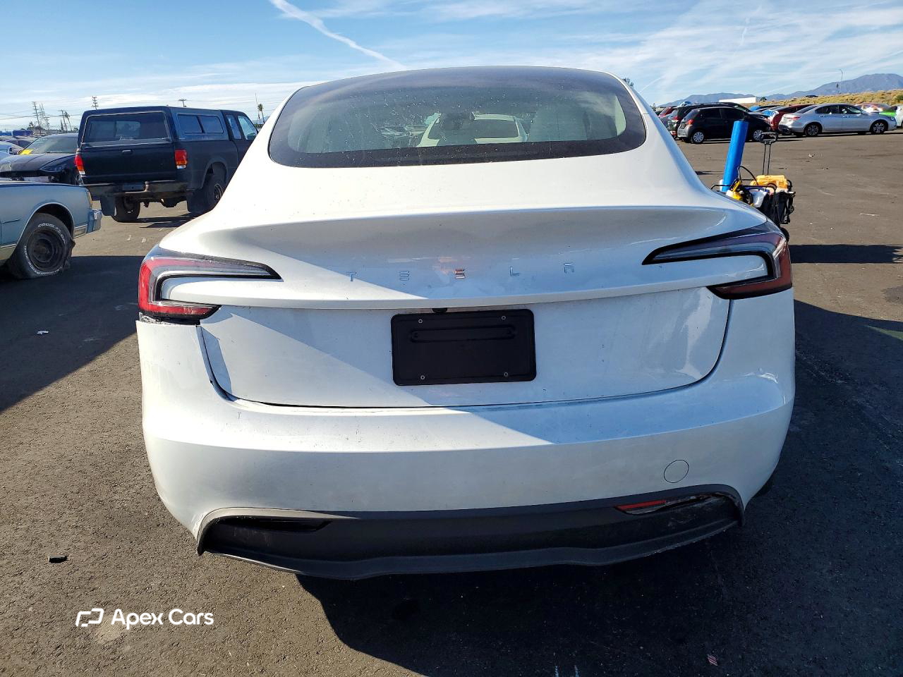 Tesla Model 3 2024