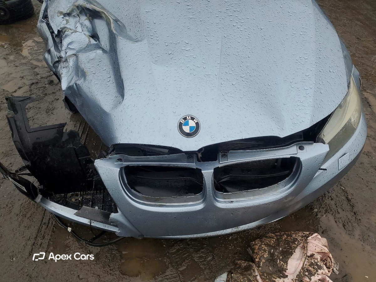 BMW Series 3 2011