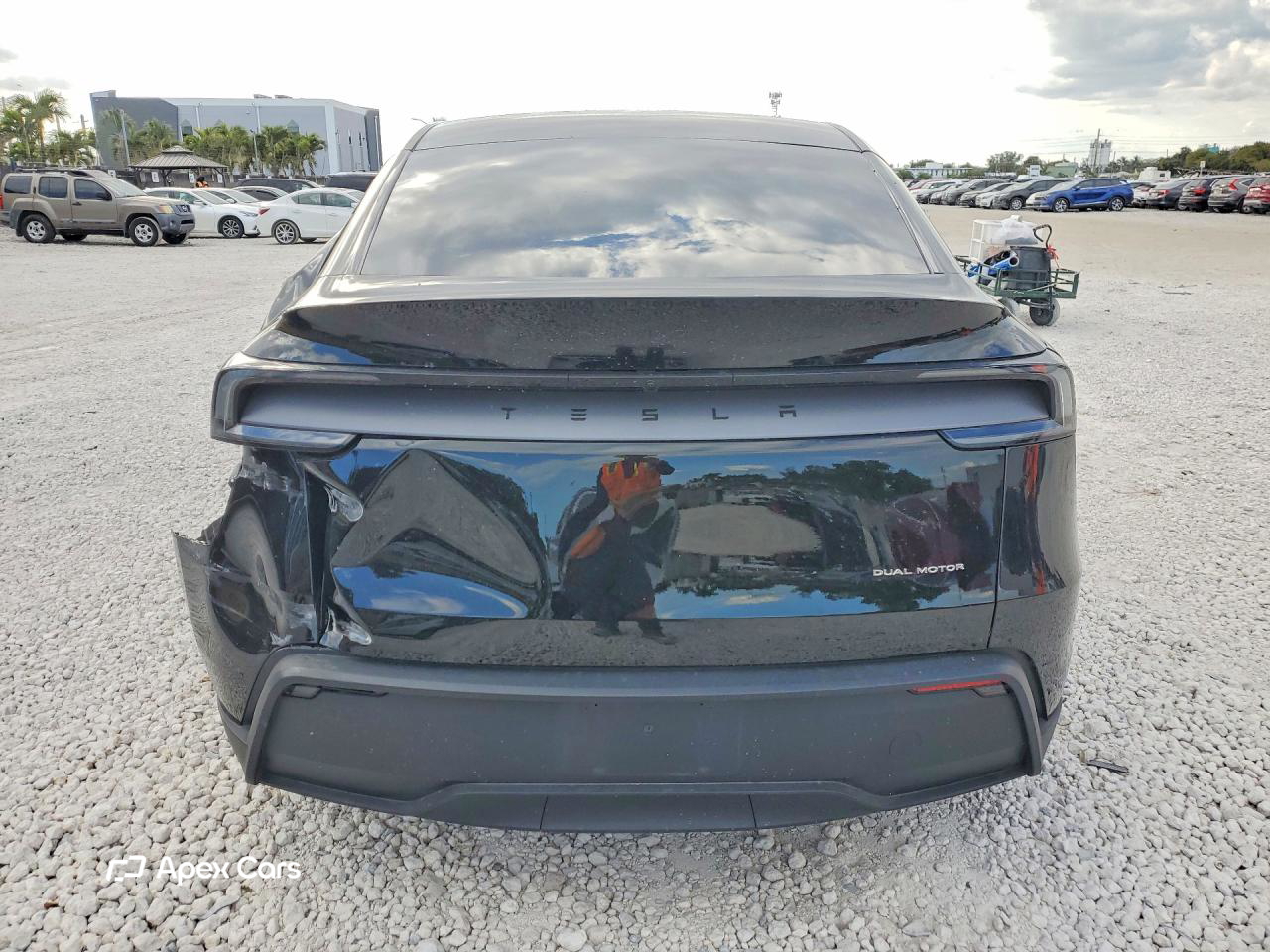 Tesla Model Y 2026