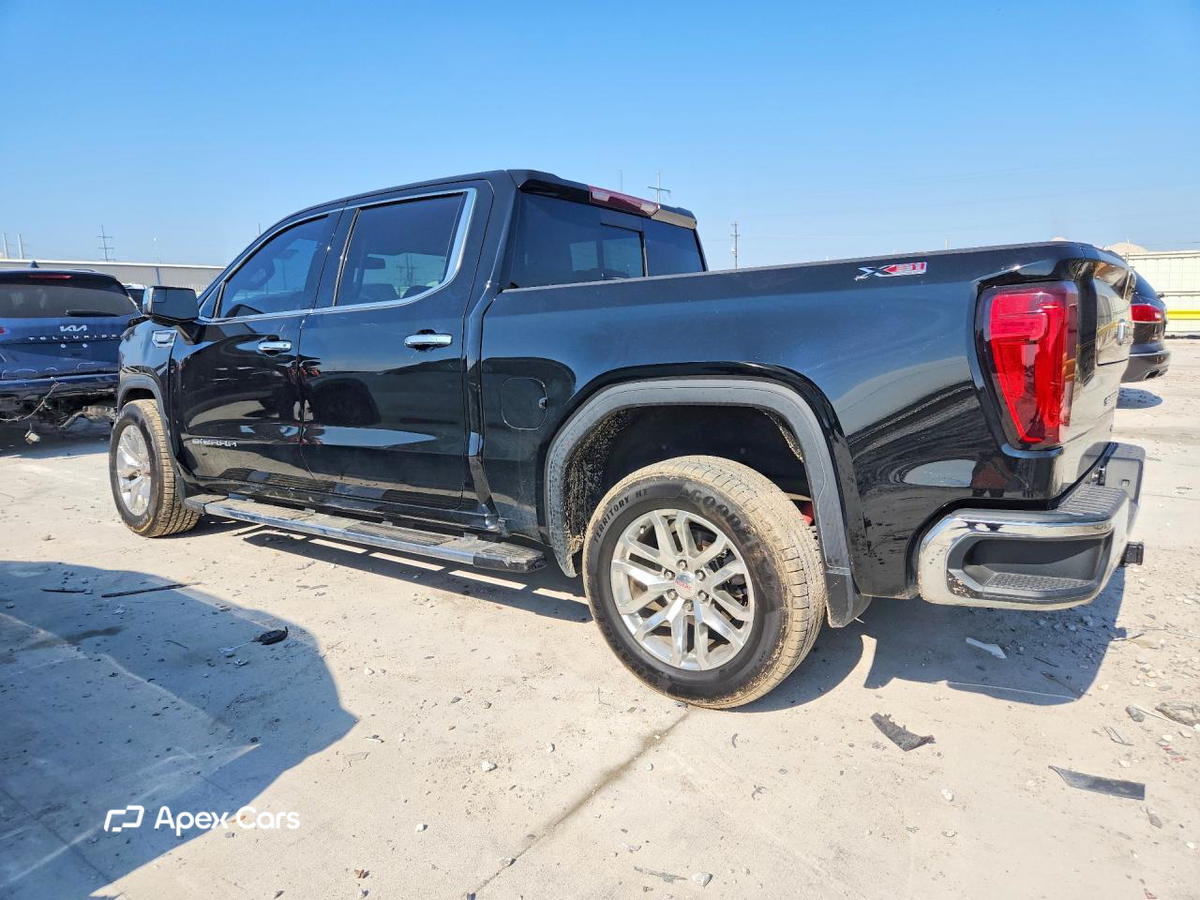 GMC  2022