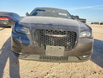 Chrysler 300 2023