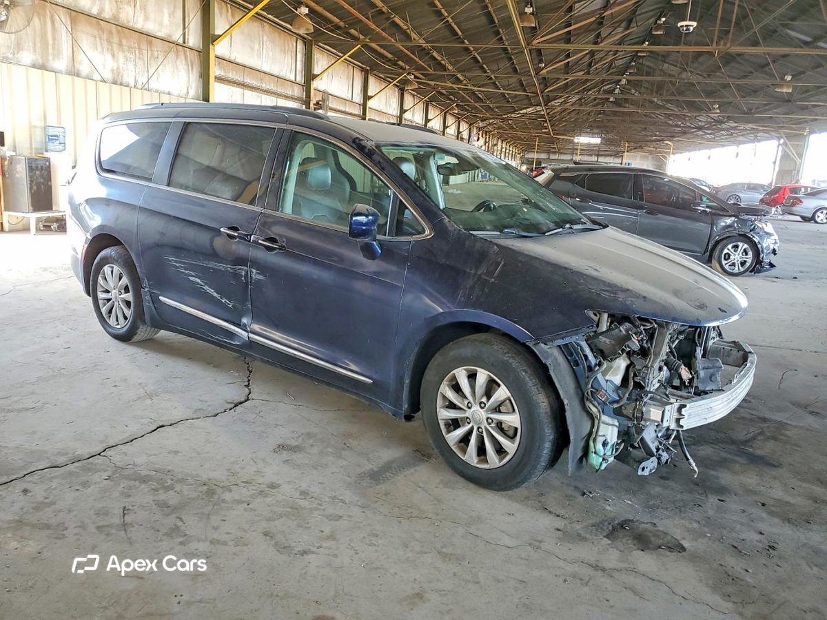 Chrysler Pacifica 2017