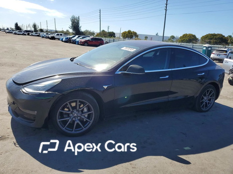 Tesla Model 3 2018 - Image 1 of 12