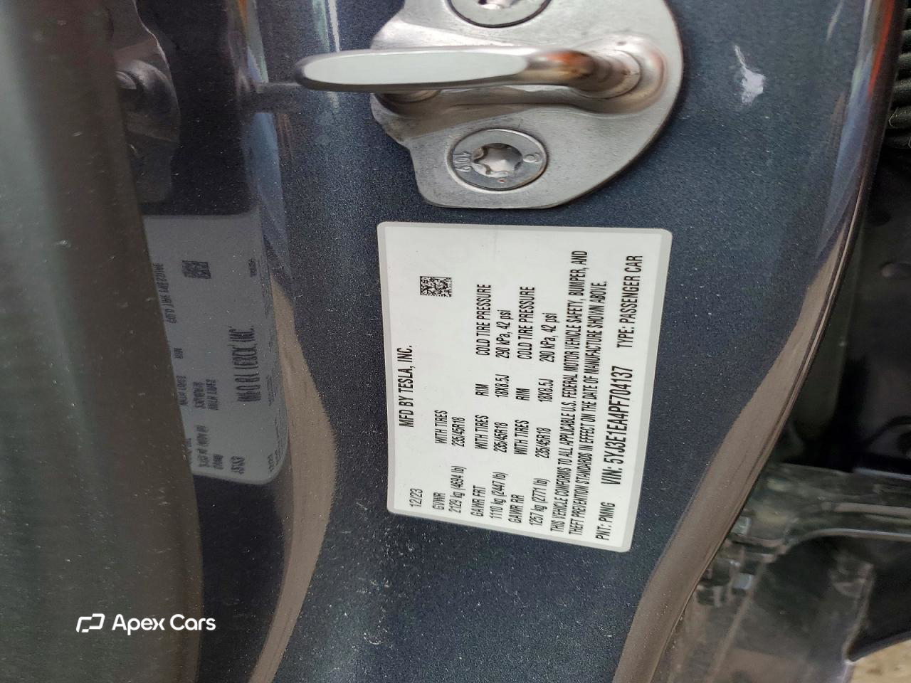 Tesla Model 3 2023