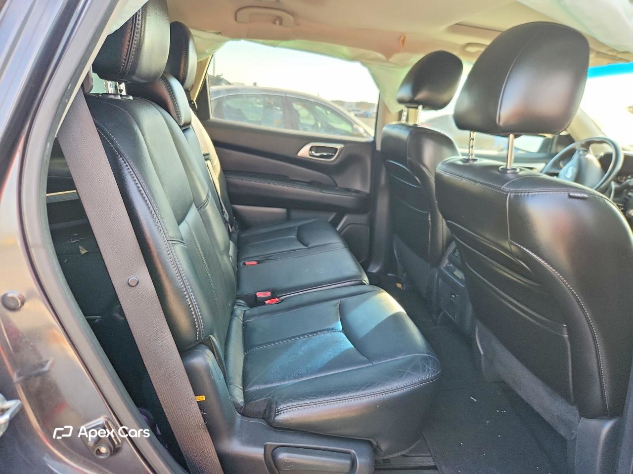 Nissan Pathfinder 2013