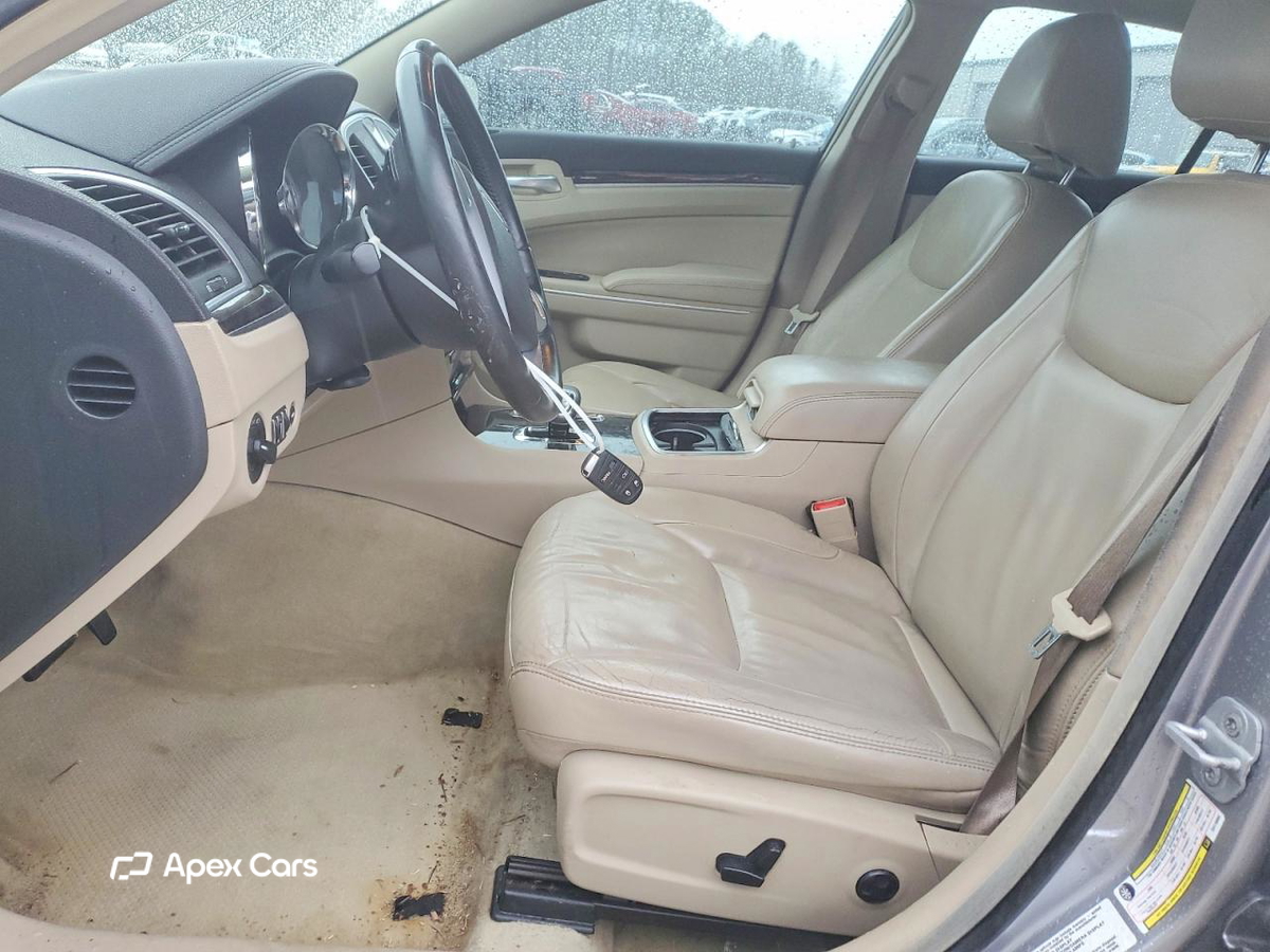 Chrysler 300 2014