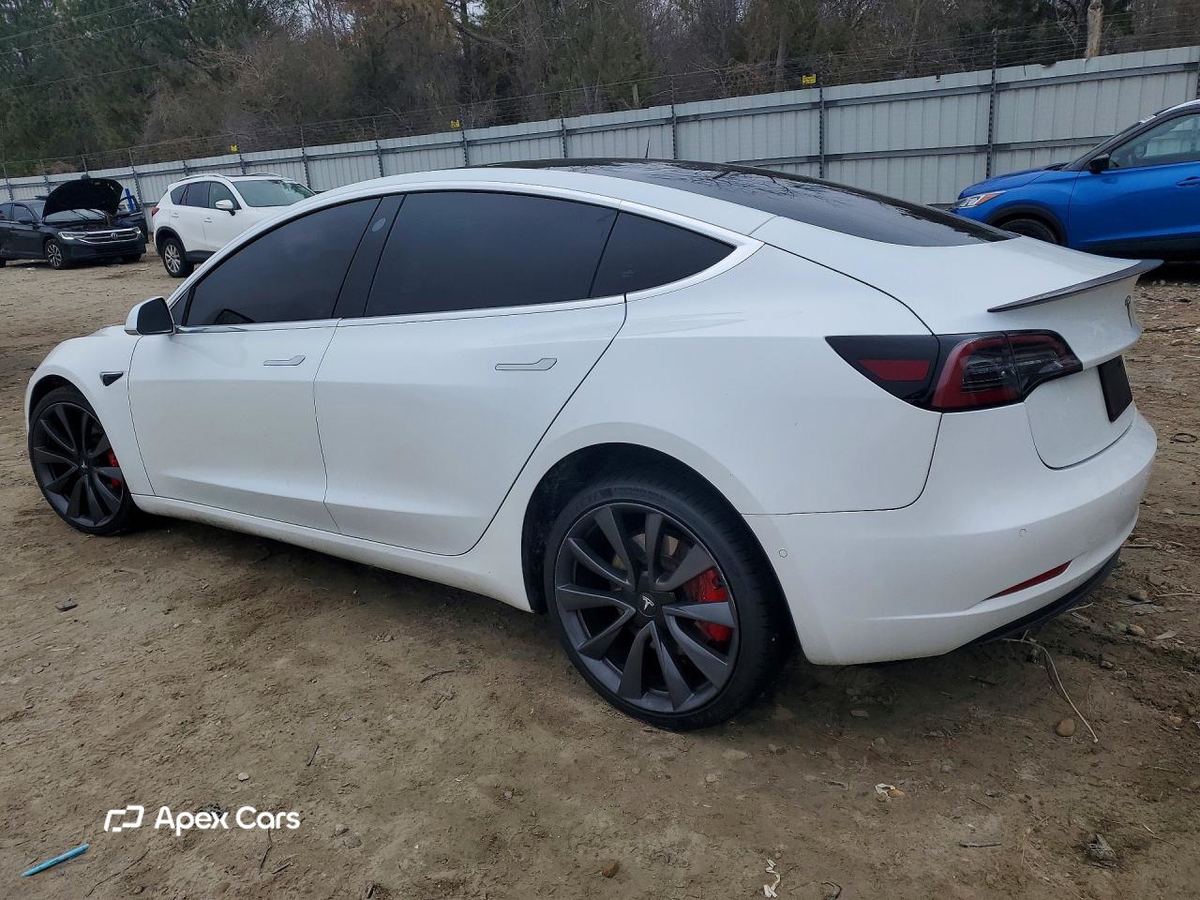 Tesla Model 3 2020
