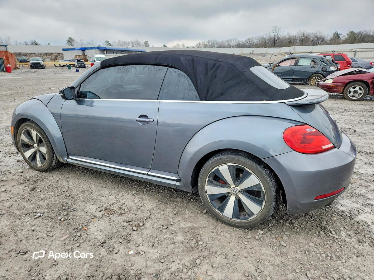 Volkswagen Beetle 2013