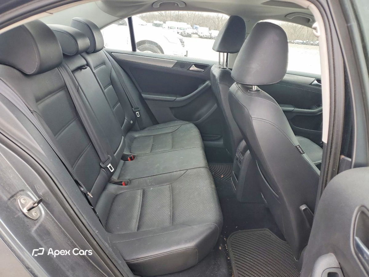 Volkswagen Jetta 2013