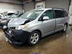 Toyota Sienna 2016