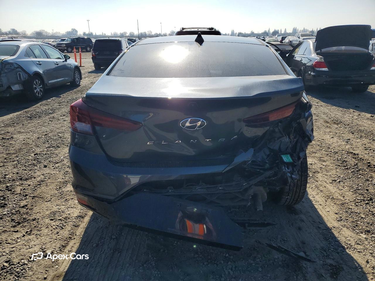 Hyundai Elantra 2020