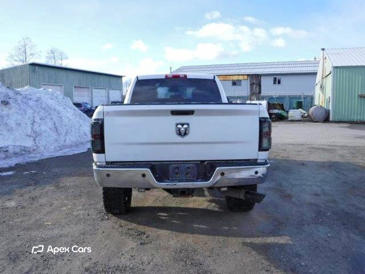 RAM 2500 2015