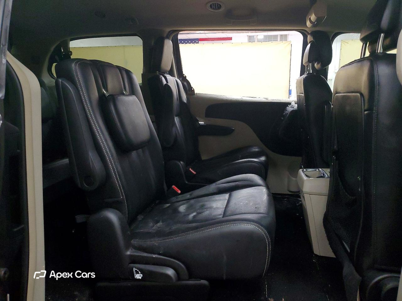 Chrysler Voyager 2015