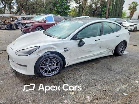 Tesla Model 3 2023 - Image 1 of 12