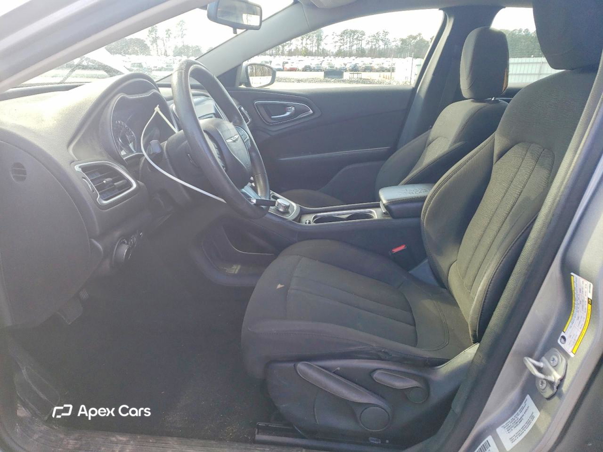 Chrysler 200 2016