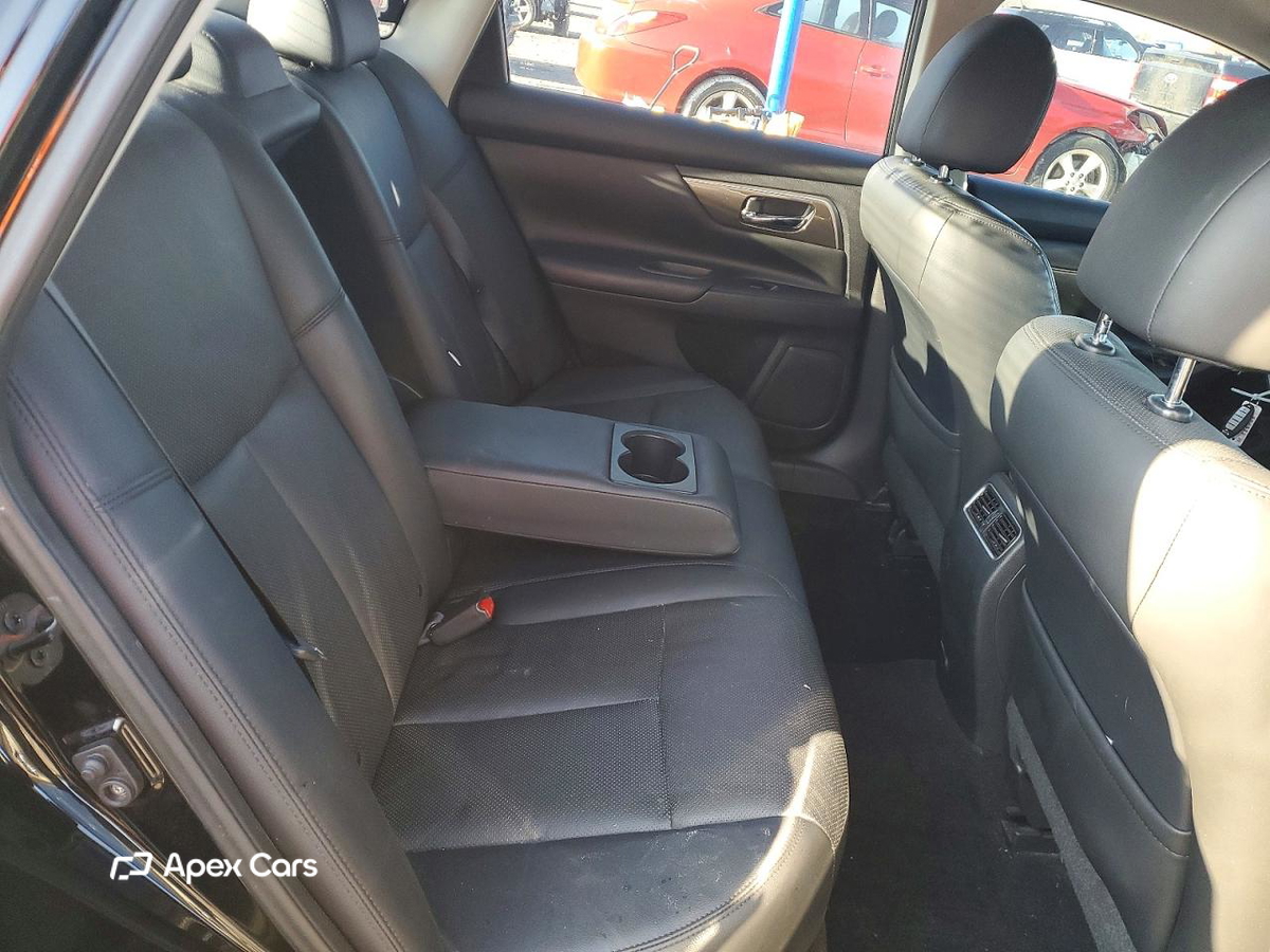 Nissan Altima 2015