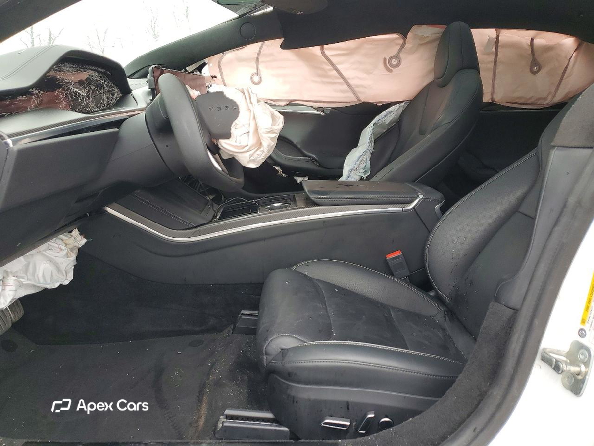 Tesla Model S 2022