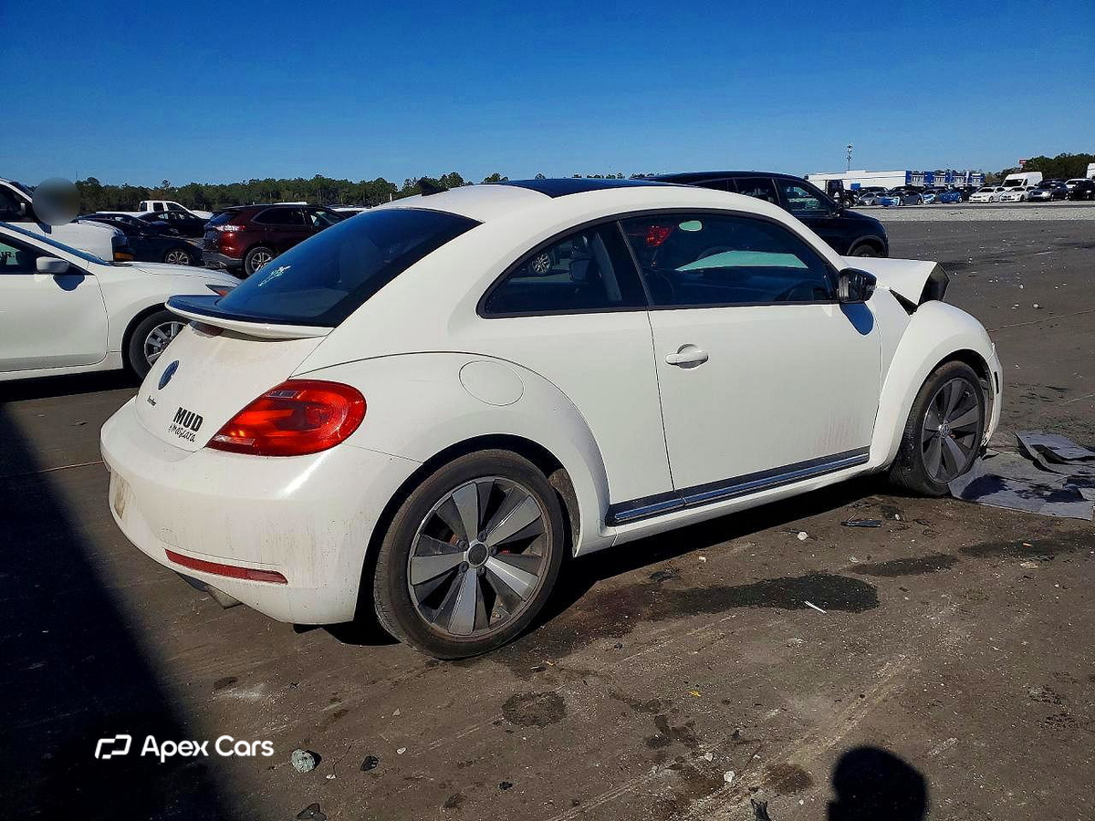 Volkswagen Beetle 2013