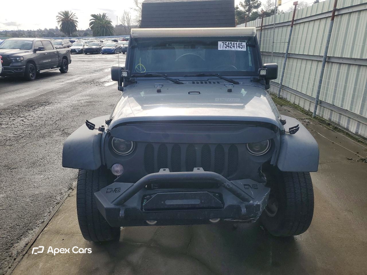 Jeep Wrangler 2014