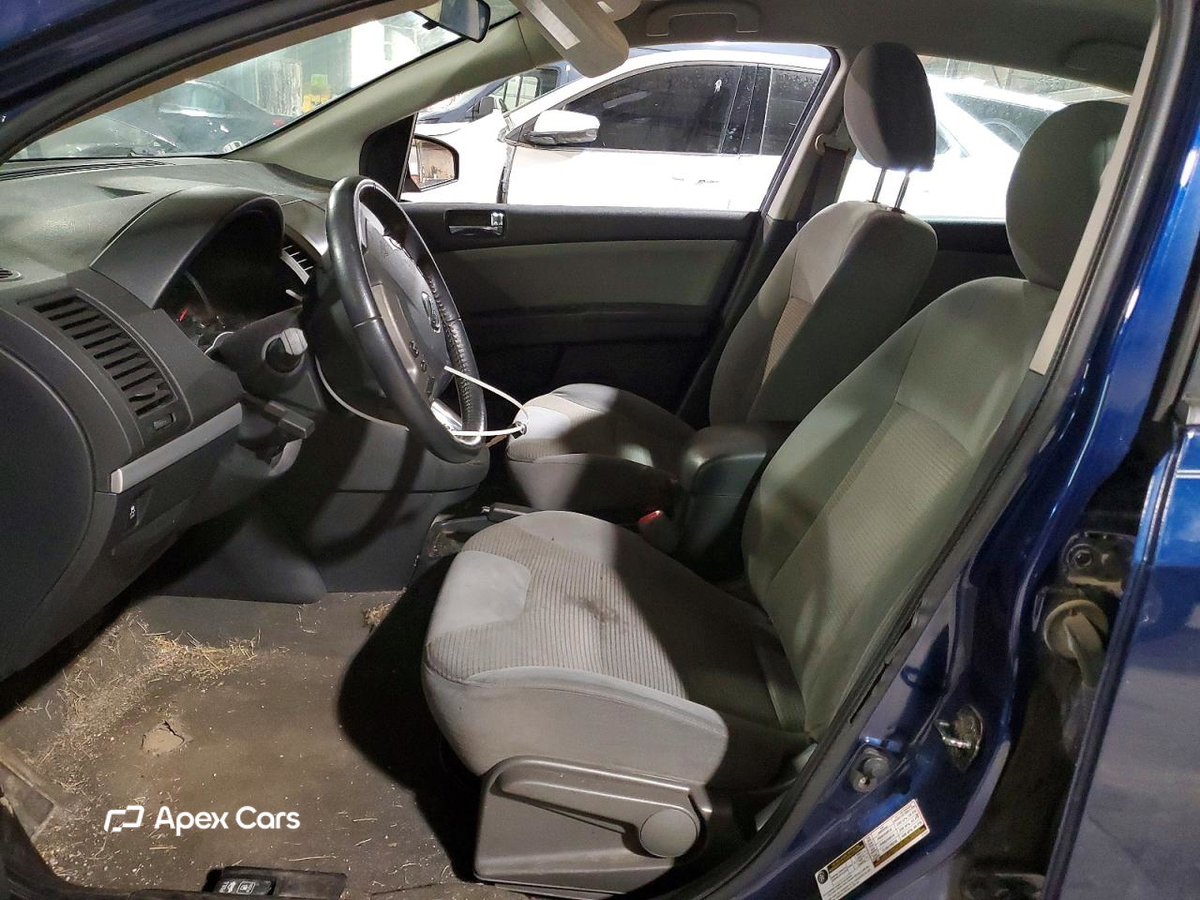 Nissan Sentra 2012