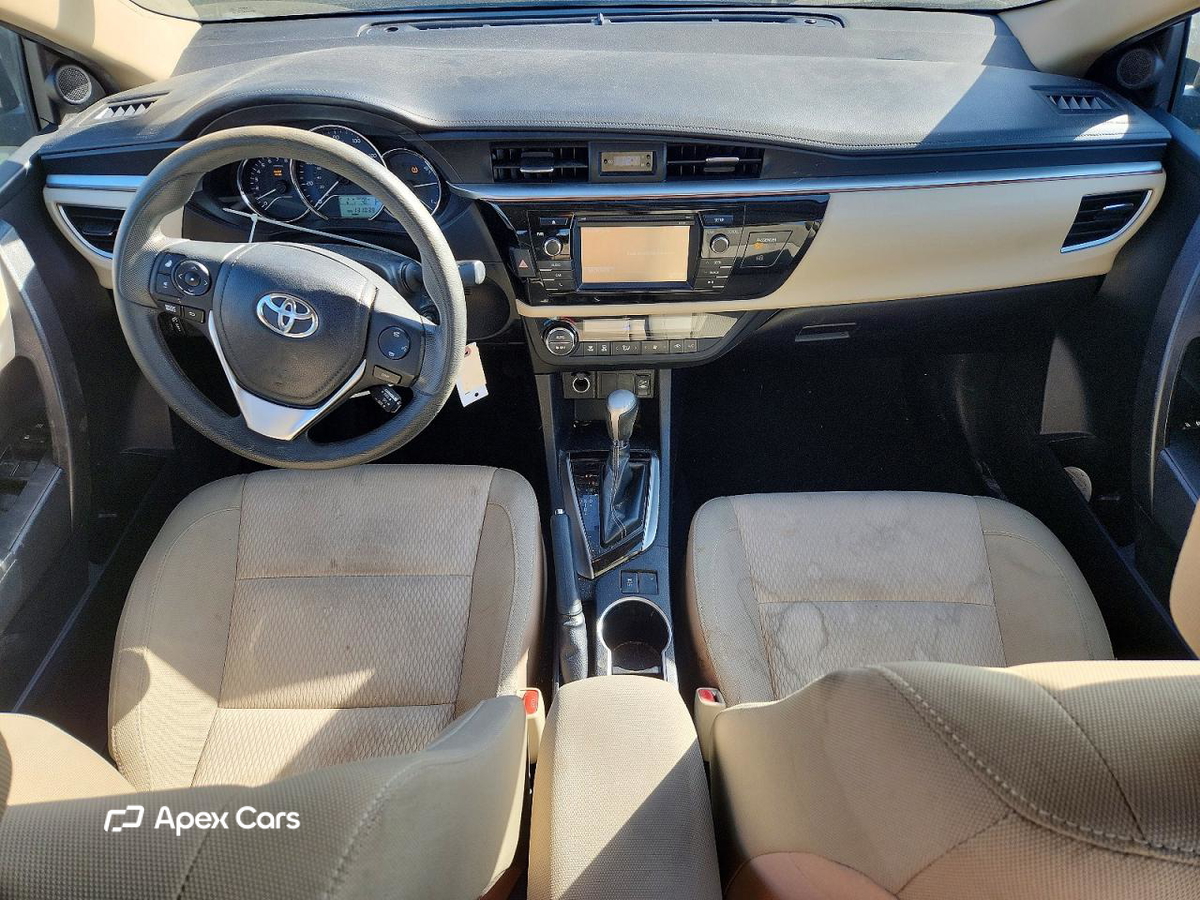 Toyota Corolla 2015