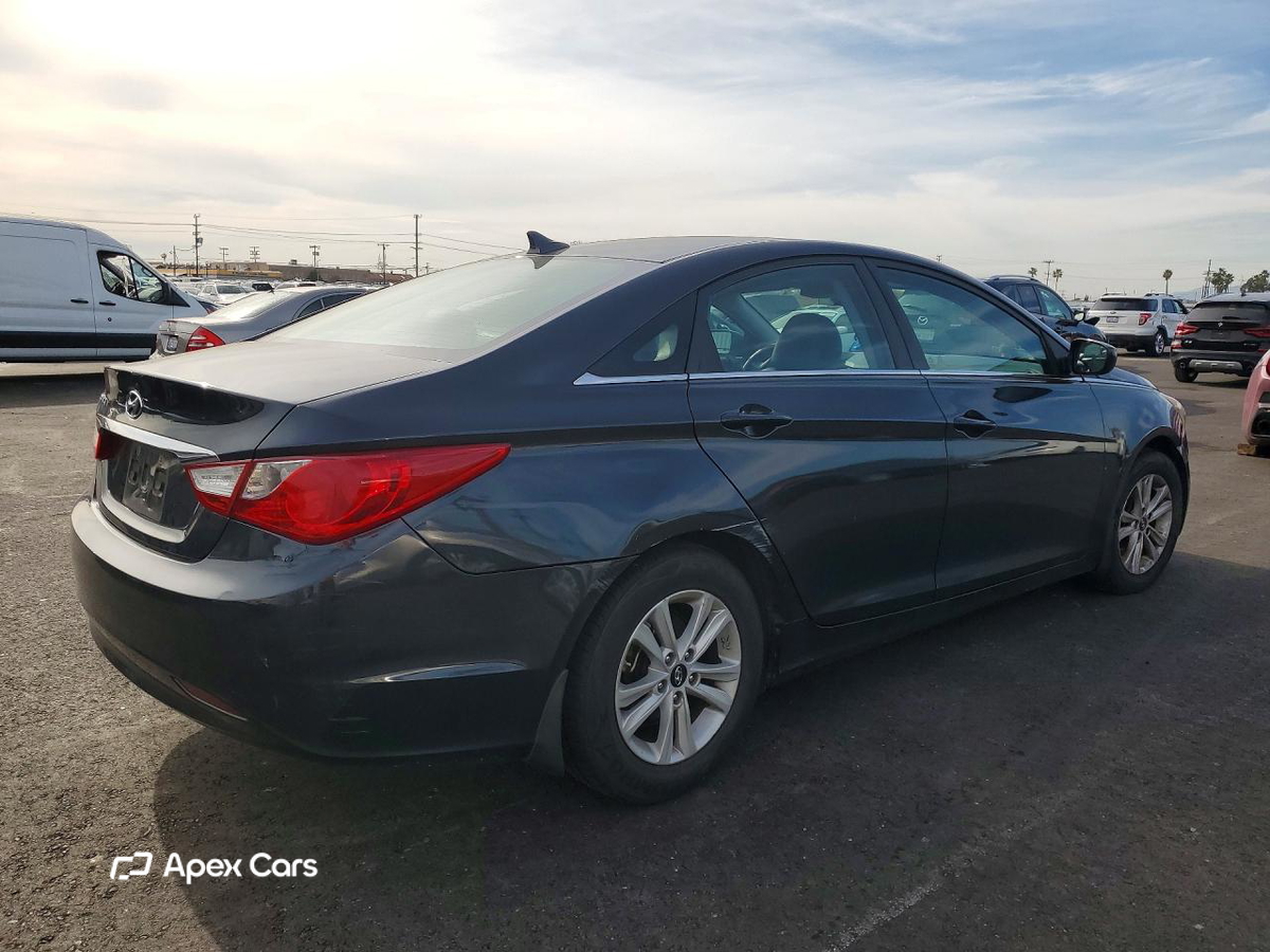 Hyundai Sonata 2011