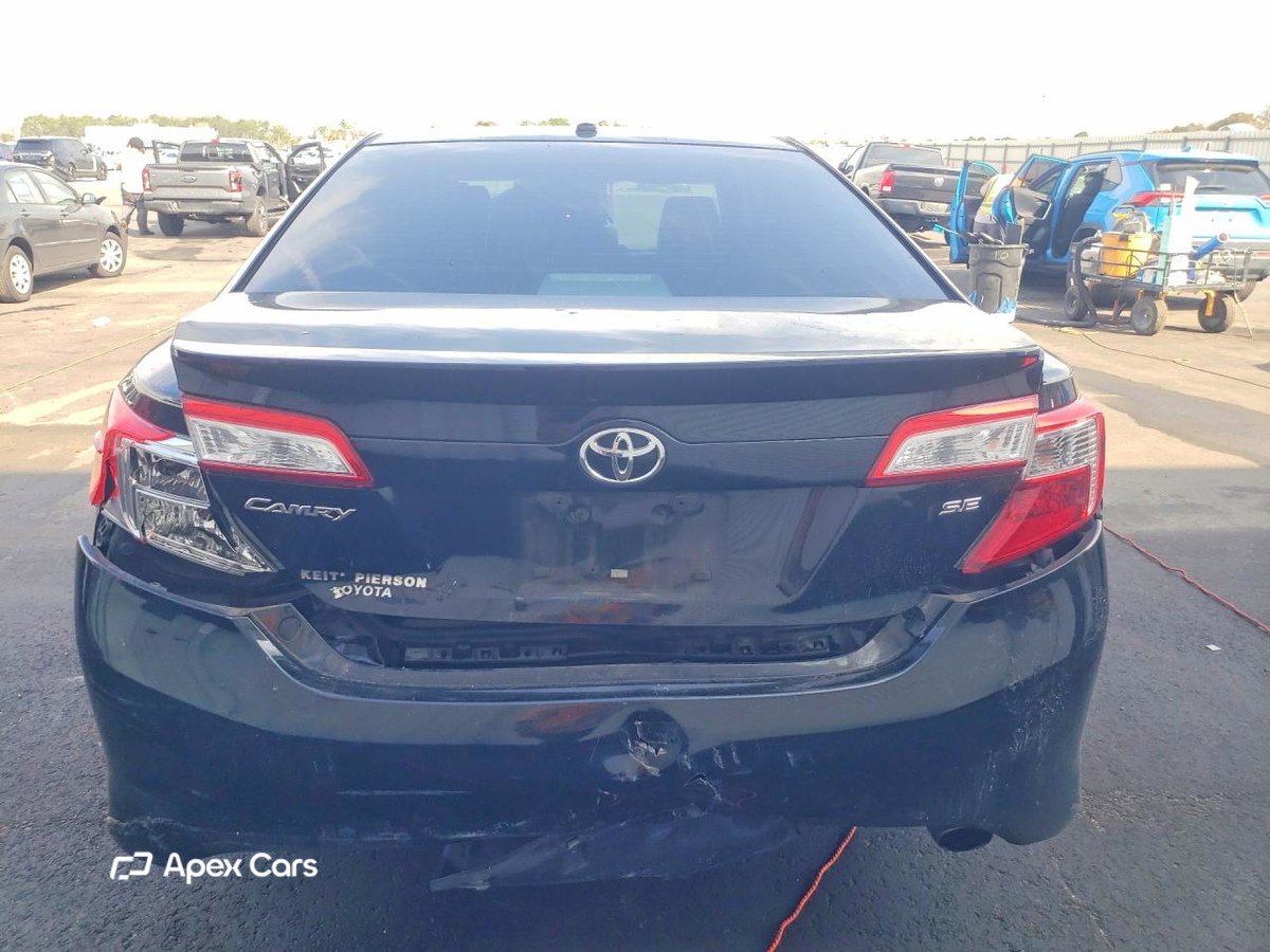 Toyota Camry 2012