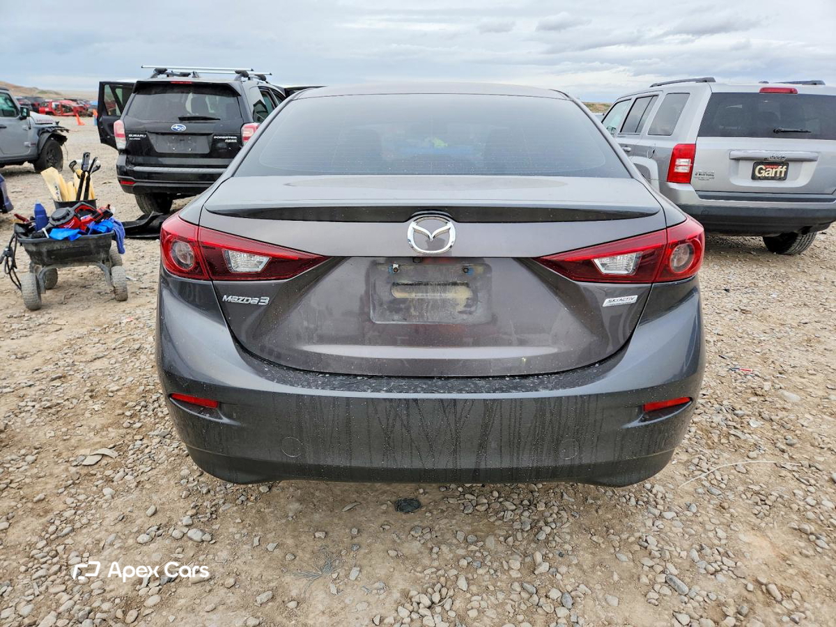 Mazda 3 2018