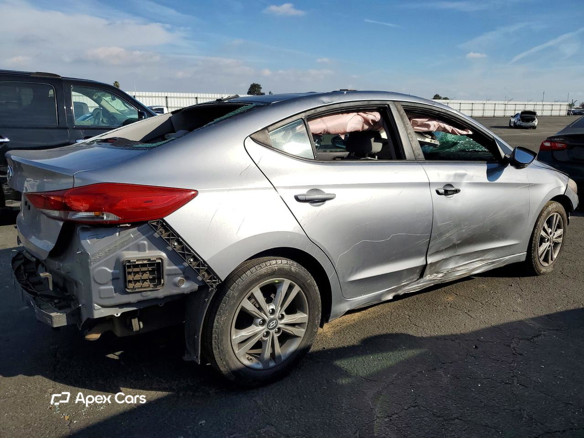 Hyundai Elantra 2017