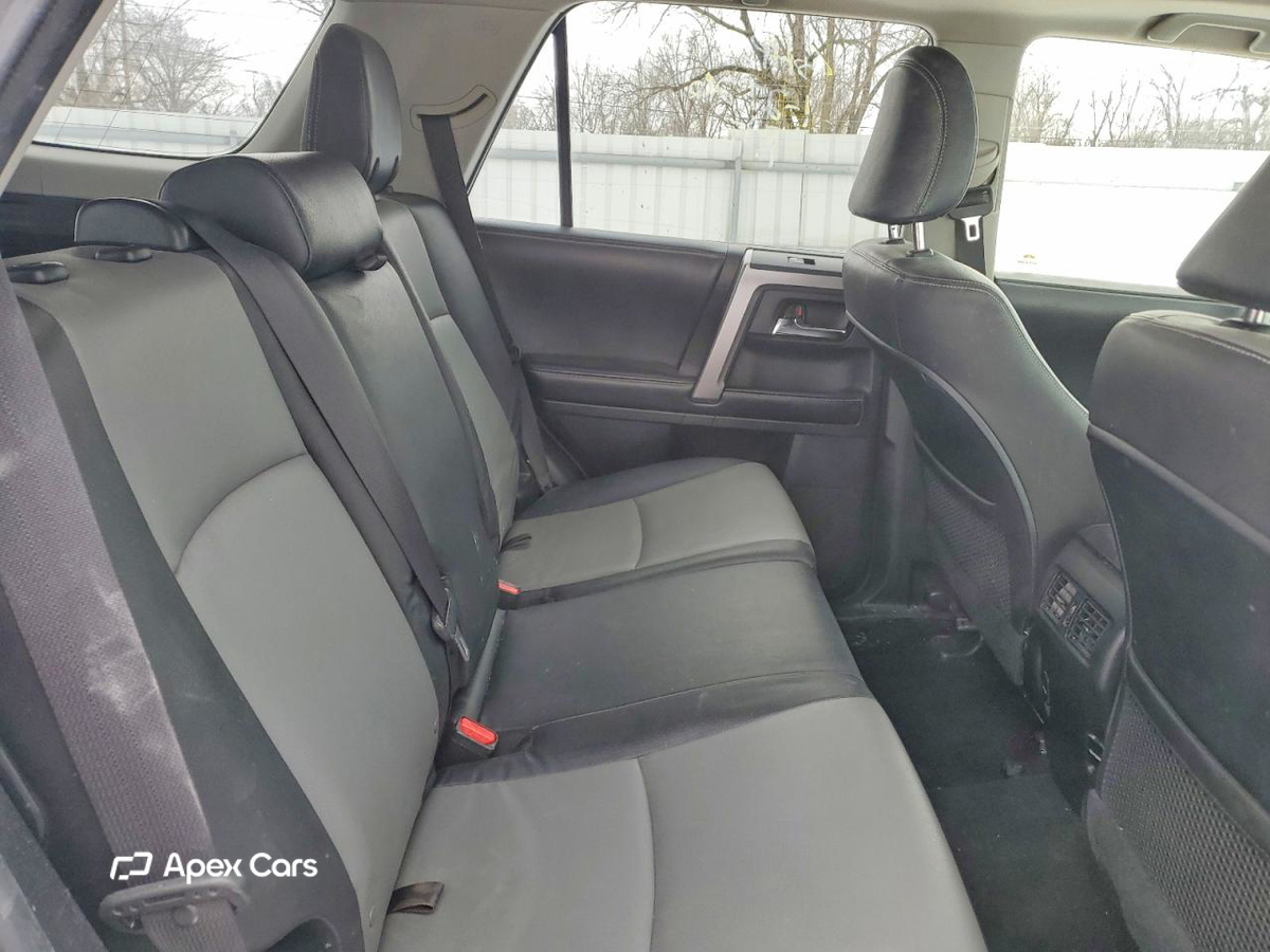 Toyota 4Runner 2016