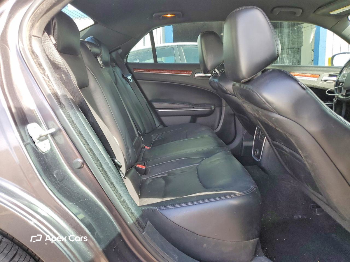Chrysler 300 2014