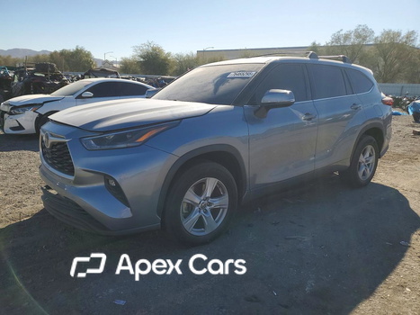 Toyota Highlander 2021 - Image 1 of 14