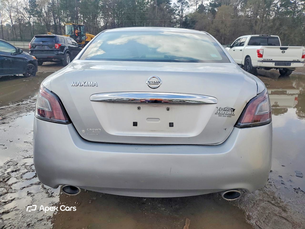 Nissan Maxima 2013